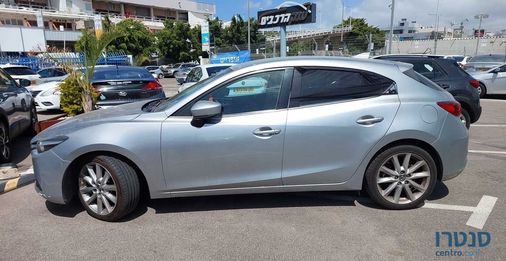 2017' Mazda 3 מאזדה photo #1