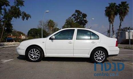 2001' Volkswagen Bora ‏1600 קומפורטליין photo #2