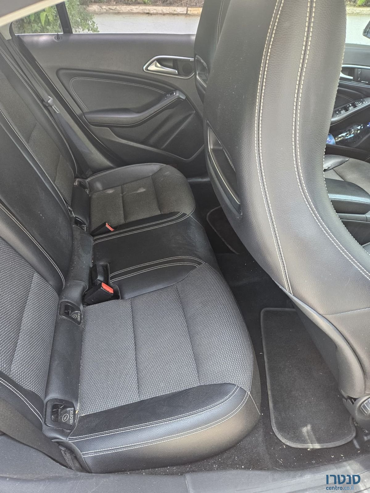 2013' Mercedes-Benz 180 מרצדס photo #2