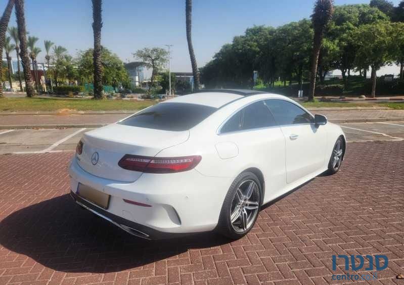 2019' Mercedes-Benz E-Class מרצדס photo #3