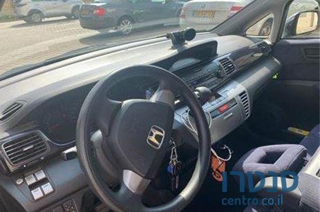 2009' Honda FR-V הונדה קומפורט photo #4