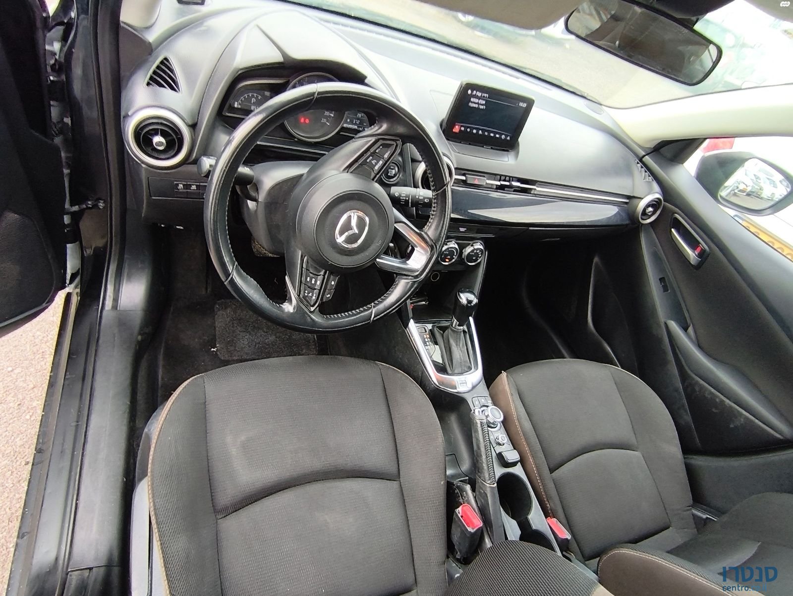 2022' Mazda 2 מאזדה photo #2