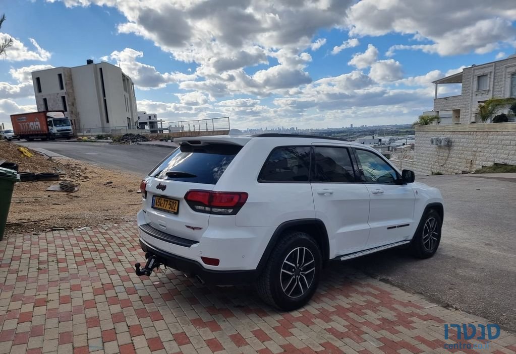 2021' Jeep Grand Cherokee ג'יפ גרנד צ'ירוקי photo #3