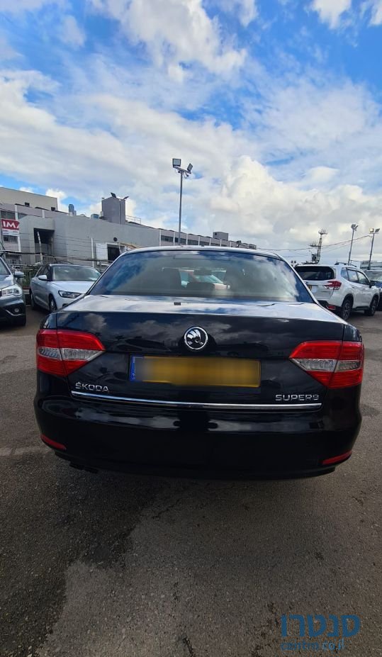 2015' Skoda Superb סקודה סופרב photo #3