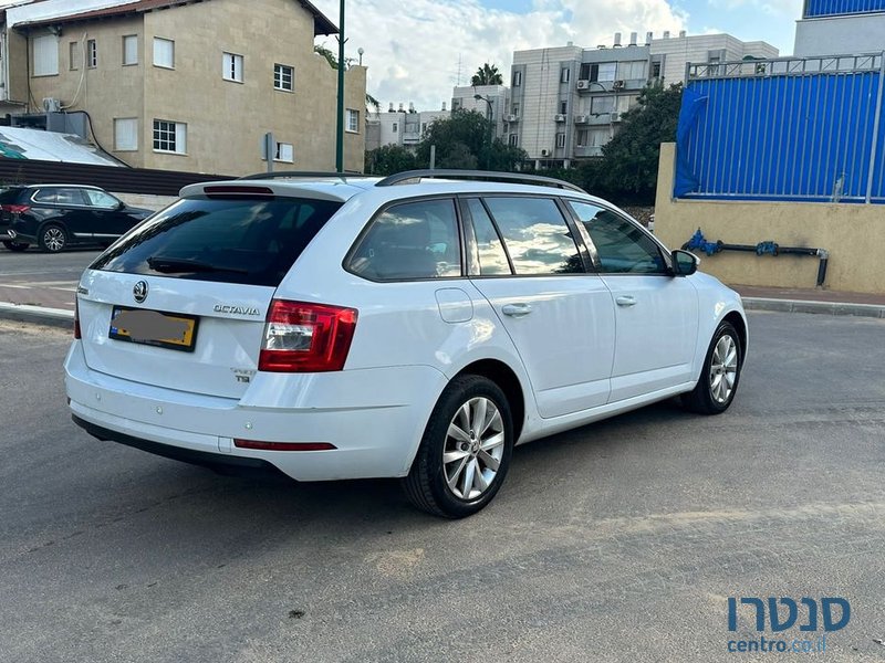 2018' Skoda Octavia סקודה אוקטביה photo #3