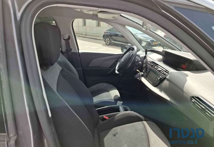 2022' Citroen C4 Picasso סיטרואן C4 פיקאסו photo #6