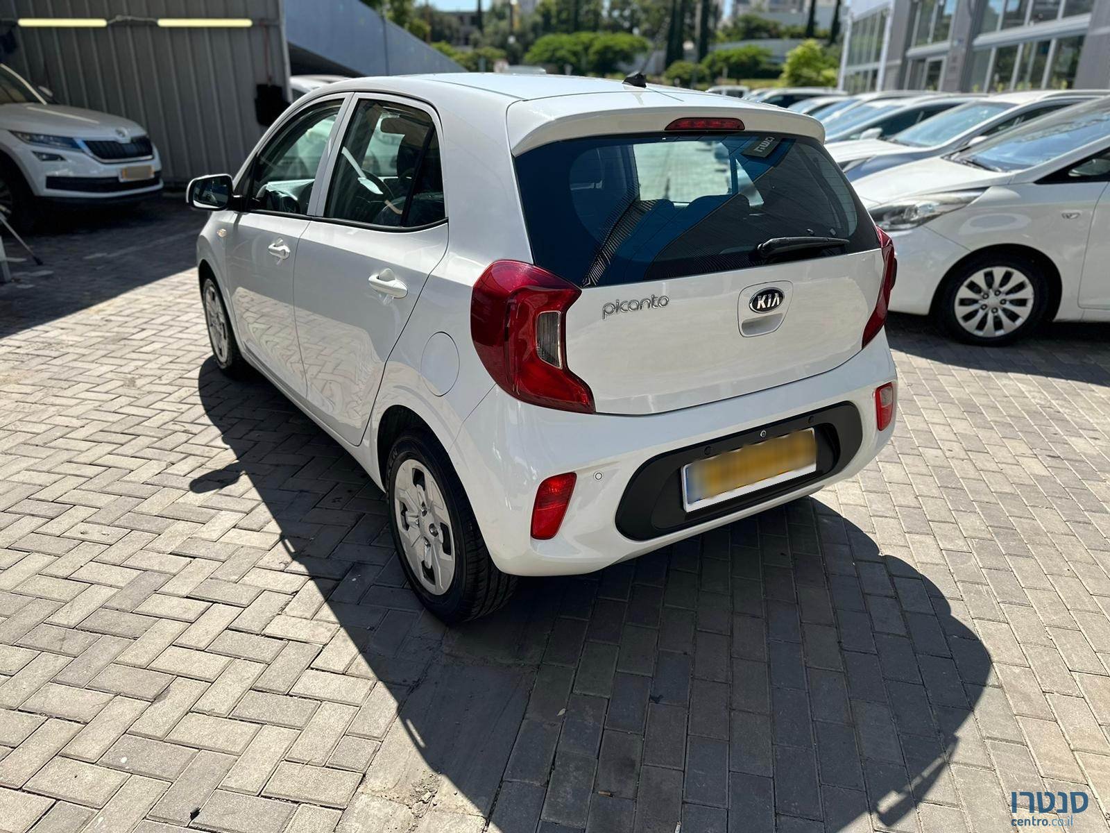 2017' Kia Picanto photo #3