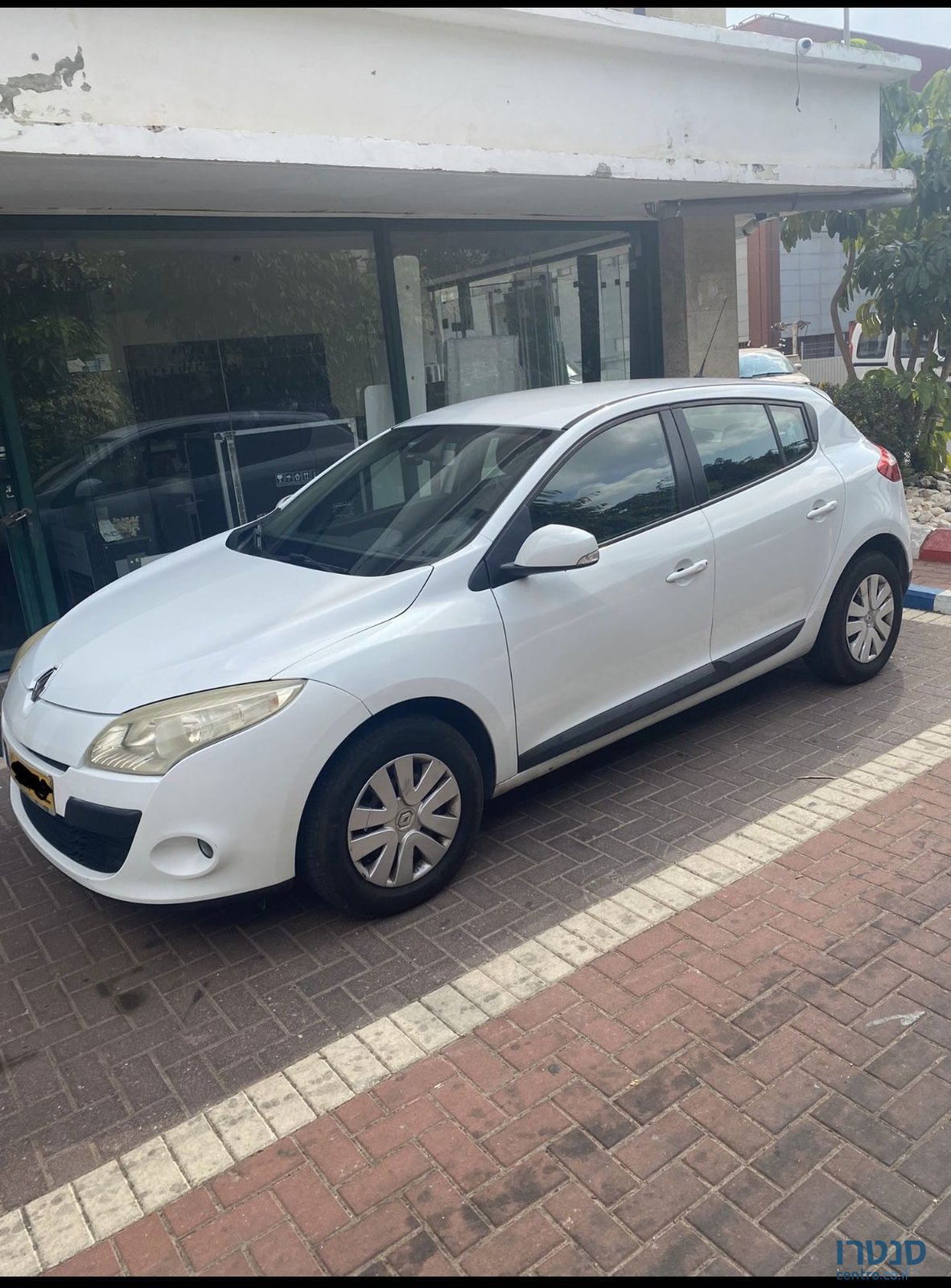 2011' Renault Megane רנו מגאן photo #3