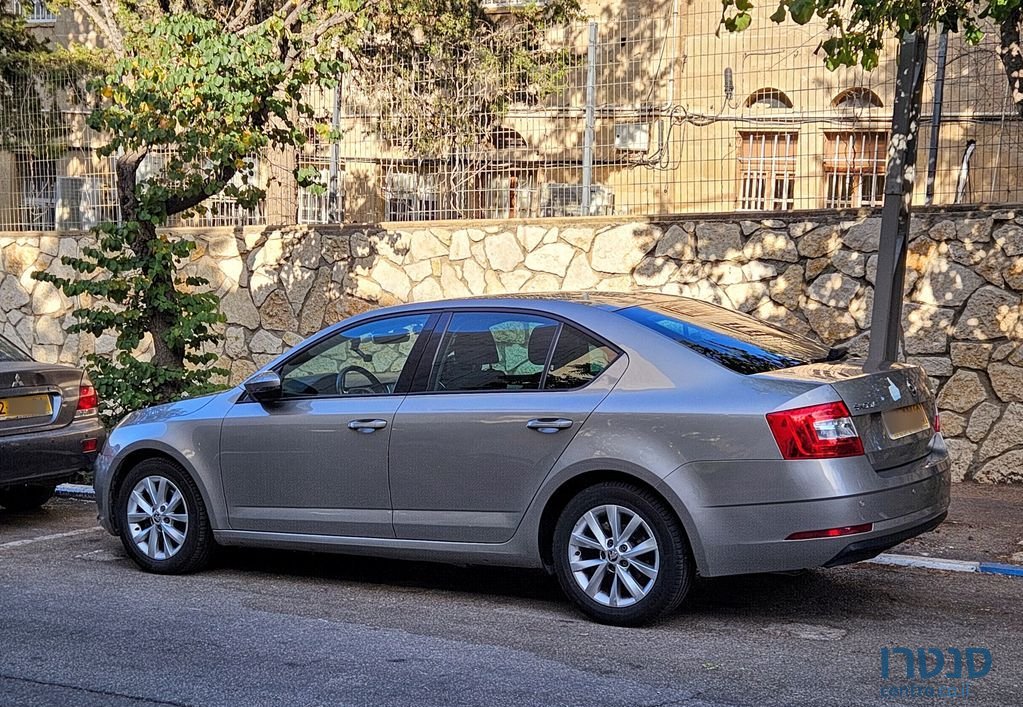 2017' Skoda Octavia סקודה אוקטביה photo #5