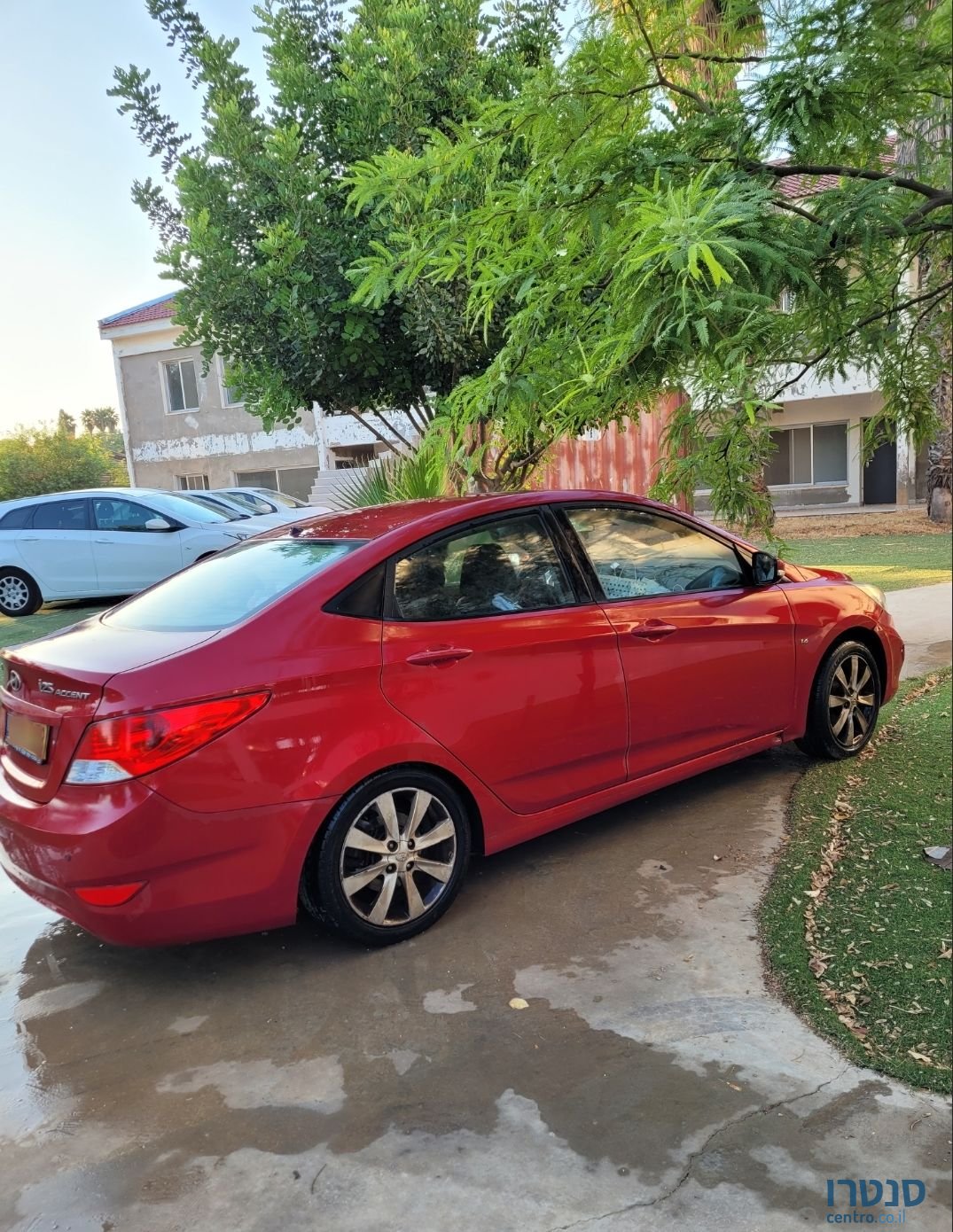 2012' Hyundai i25 יונדאי photo #2