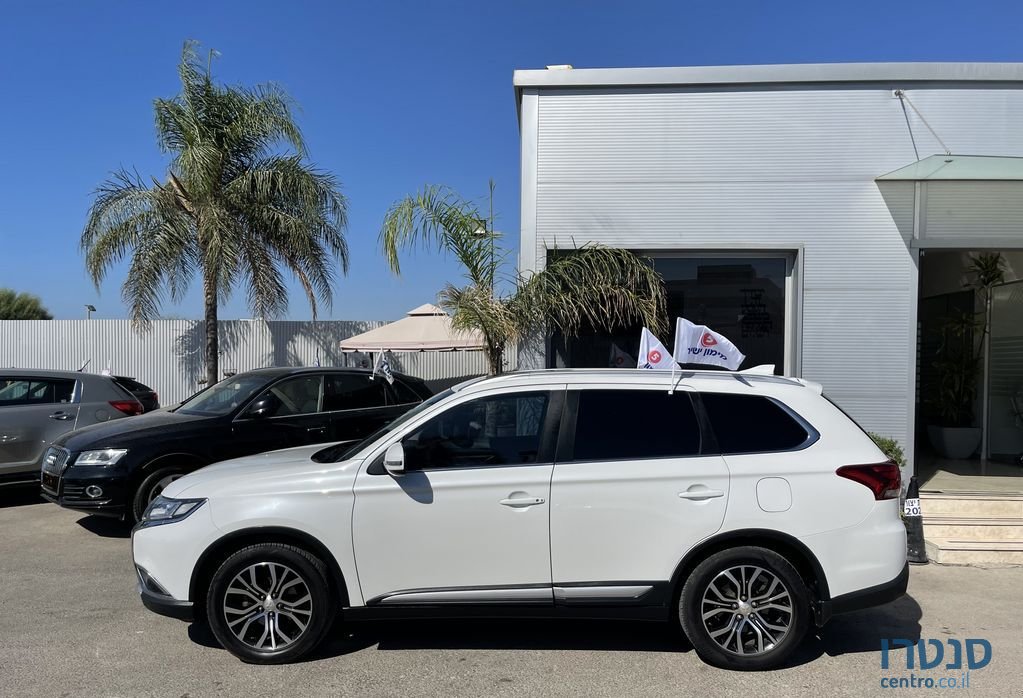 2018' Mitsubishi Outlander מיצובישי אאוטלנדר photo #5