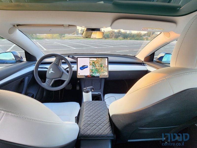 2021' Tesla Model 3 photo #5