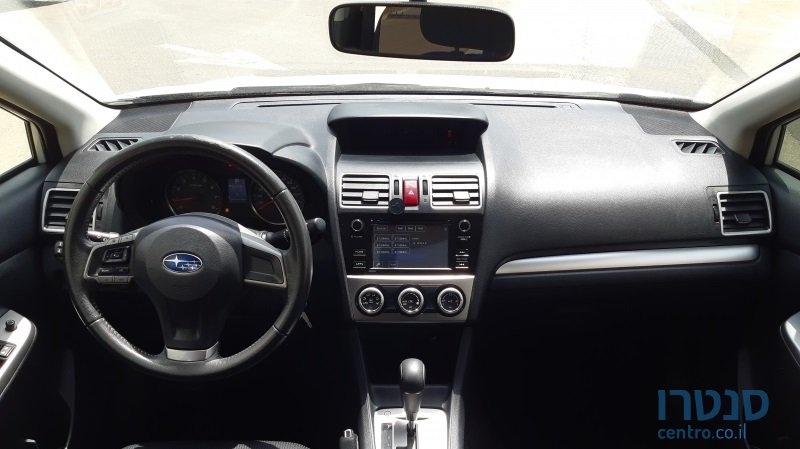 2015' Subaru XV photo #3