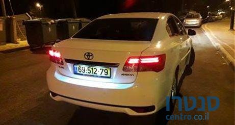 2012' Toyota Avensis טויוטה אונסיס photo #2