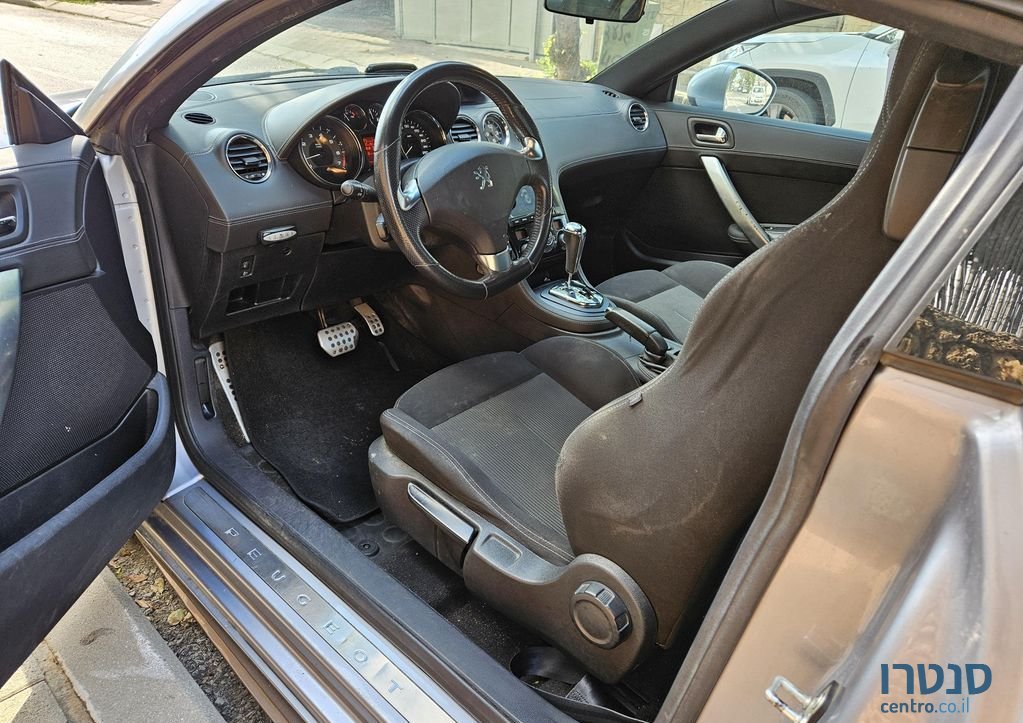 2011' Peugeot RCZ פיג'ו photo #5