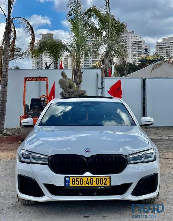 2022' BMW 5 Series ב.מ.וו סדרה 5 photo #1