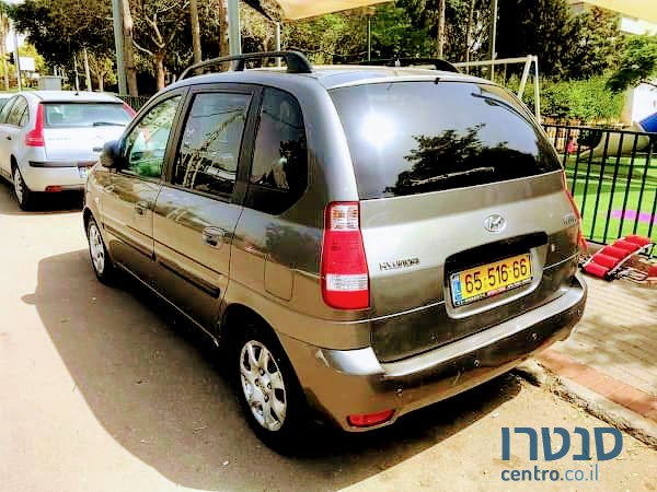 2009' Hyundai Matrix photo #2