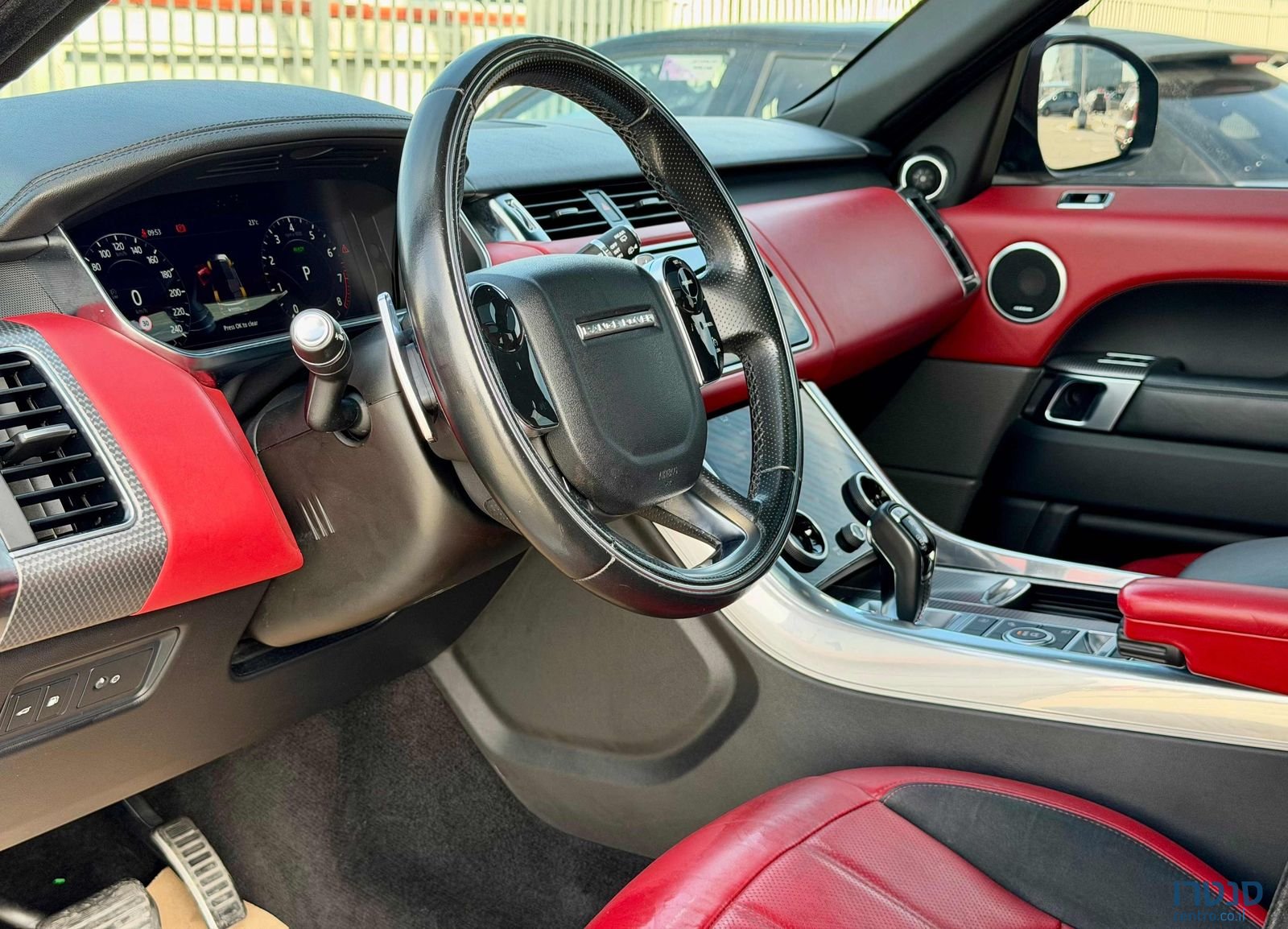 2019' Land Rover Range Rover Sport לנד רובר ריינג' רובר ספורט photo #6