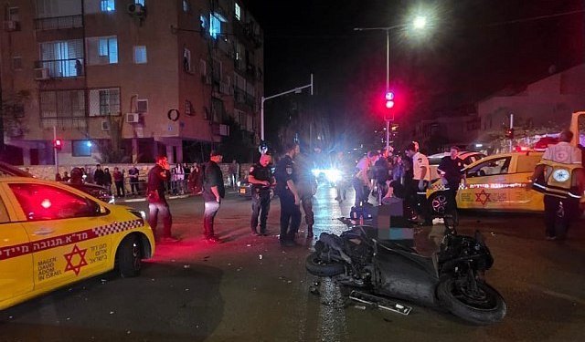 Мотоциклист столкнулся с машиной в Ришон ле-Ционе, он в тяжелом состоянии