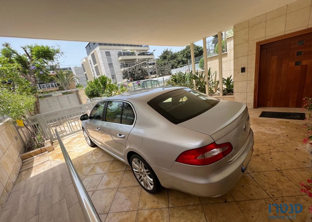 2013' Skoda Superb סקודה סופרב photo #4