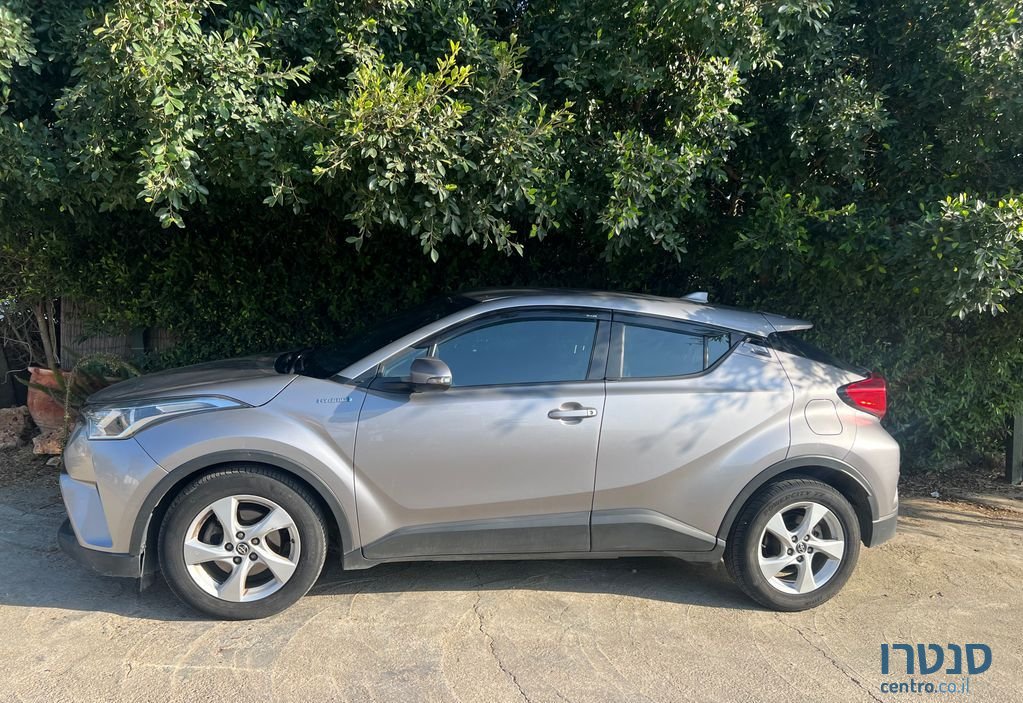 2019' Toyota C-HR טויוטה photo #5