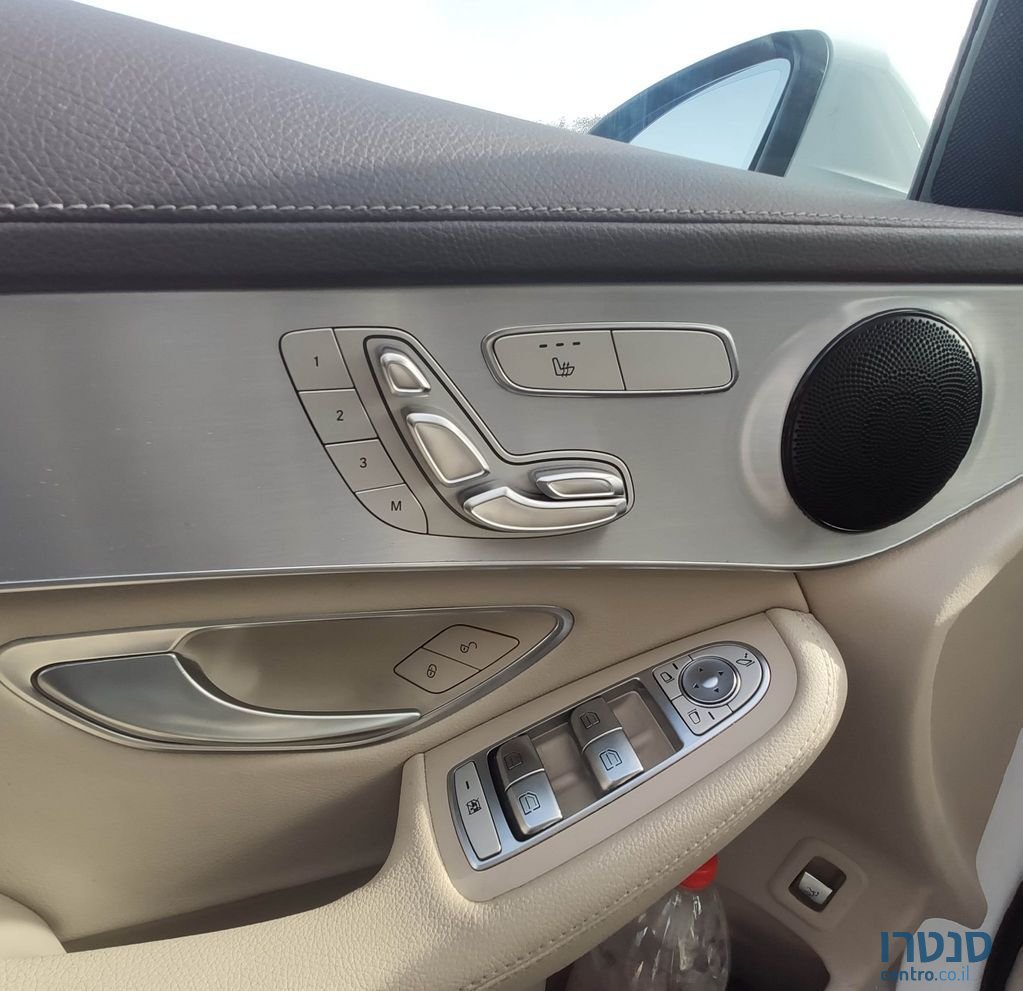 2017' Mercedes-Benz Glc-Class מרצדס photo #5