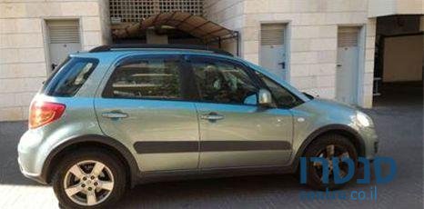 2011' Suzuki SX4 Glx 1600 photo #1