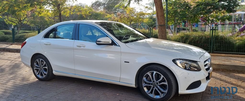 2018' Mercedes-Benz C-Class מרצדס photo #1