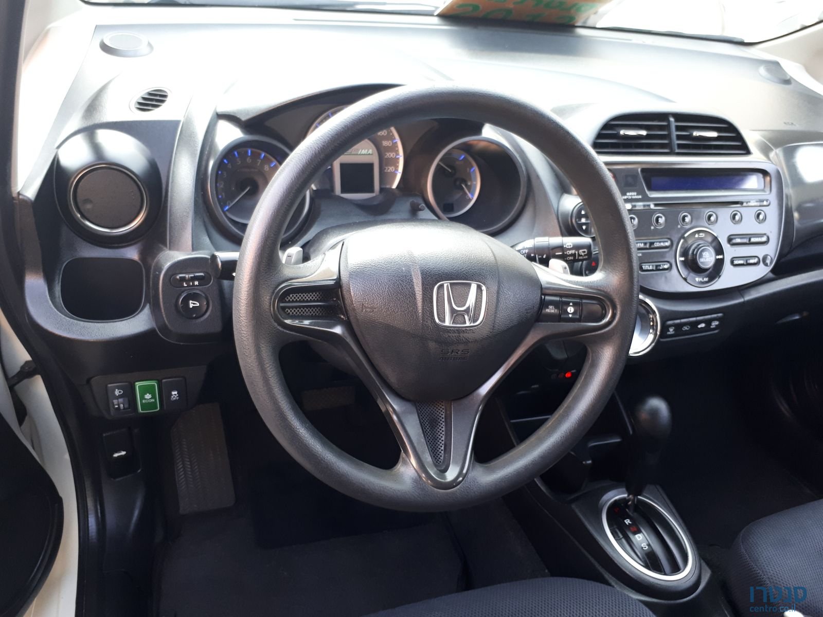 2014' Honda Jazz photo #3