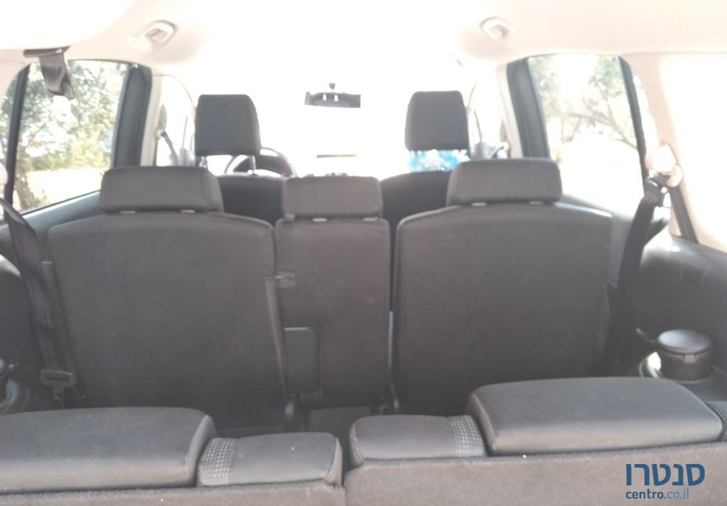 2008' Mazda 5 מאזדה photo #5