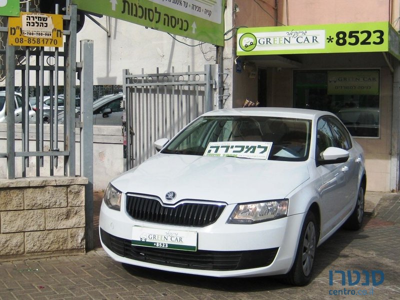 2014' Skoda Octavia photo #1