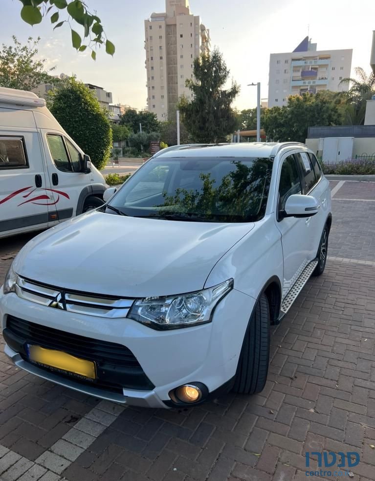 2014' Mitsubishi Outlander מיצובישי אאוטלנדר photo #1