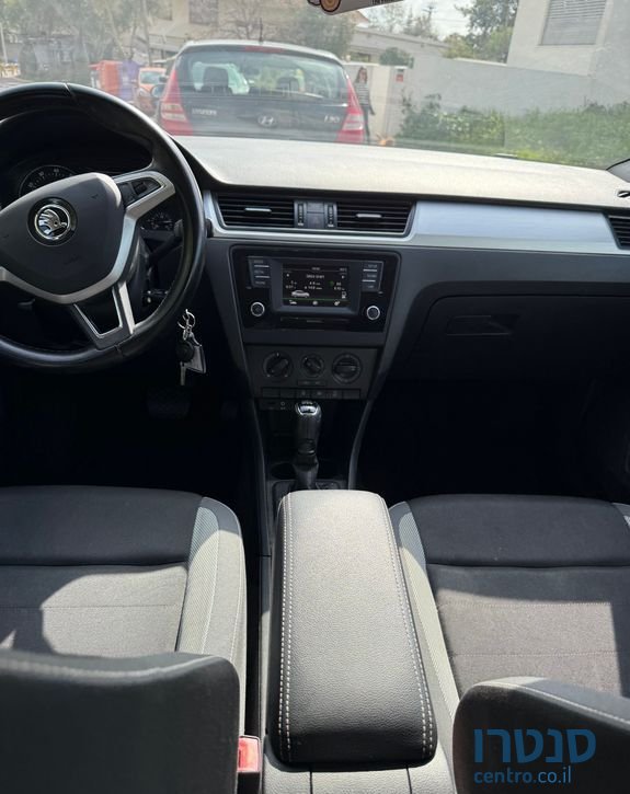 2017' Skoda Rapid סקודה ראפיד photo #6