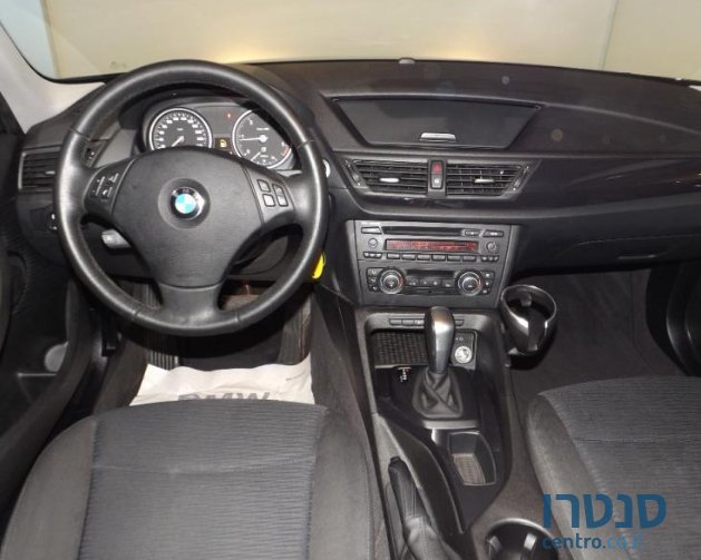 2012' BMW X1 photo #7