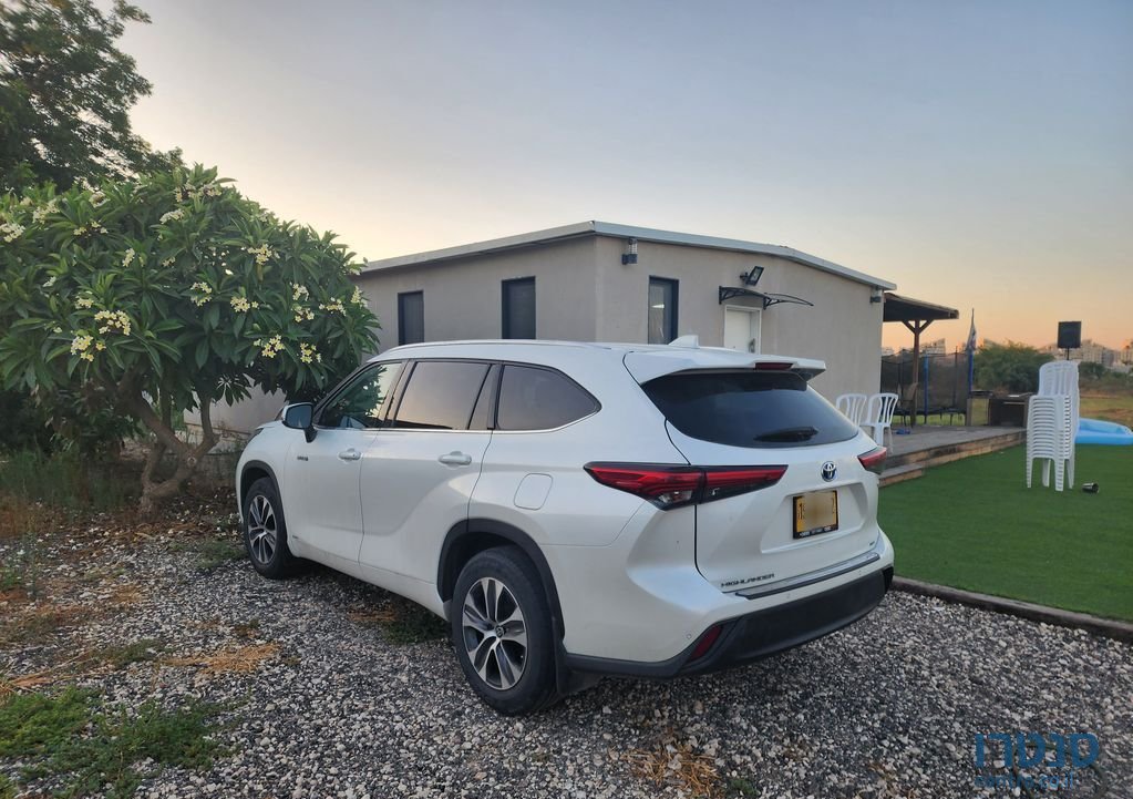 2021' Toyota Highlander טויוטה היילנדר photo #4