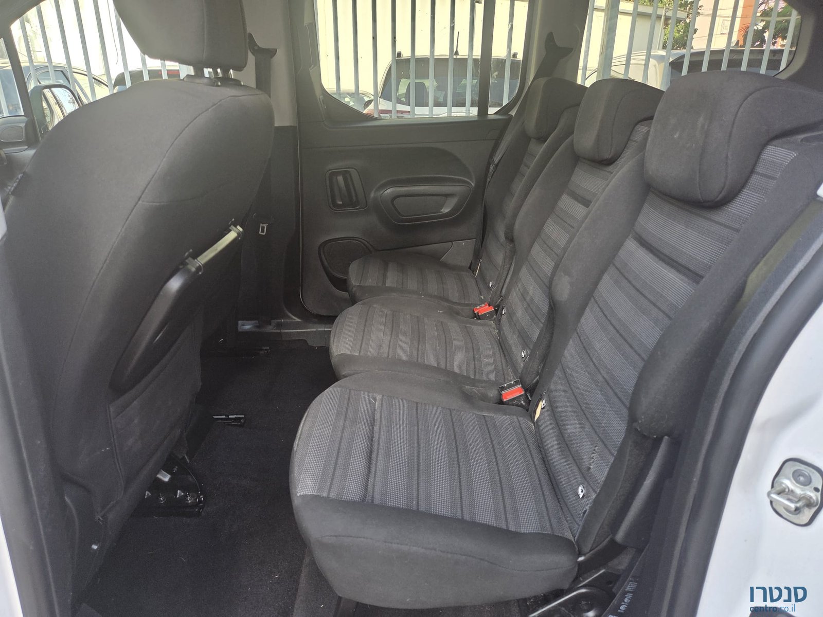 2023' Opel Combo photo #3