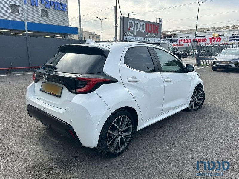 2023' Toyota Yaris טויוטה יאריס photo #4