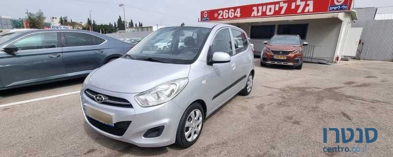 2013' Hyundai i10 יונדאי photo #1