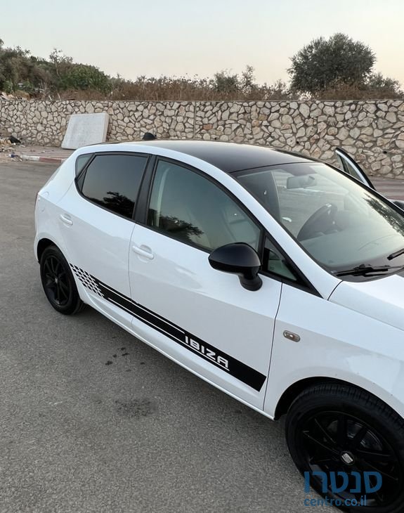 2012' SEAT Ibiza סיאט איביזה photo #4