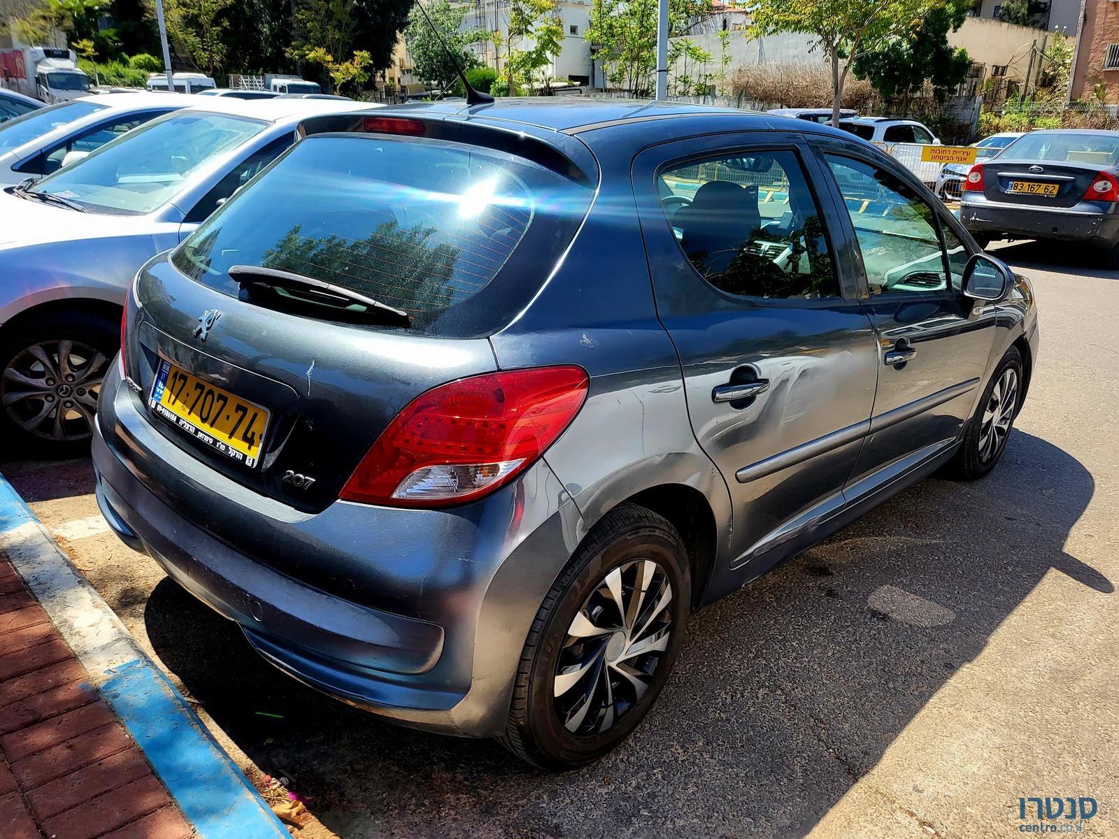 2011' Peugeot 207 photo #1