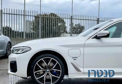 2021' BMW 5 Series ב.מ.וו סדרה 5 photo #3