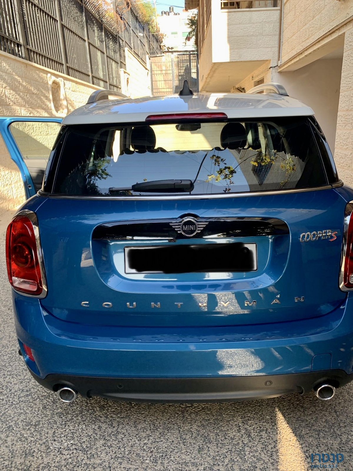 2020' MINI Countryman photo #2