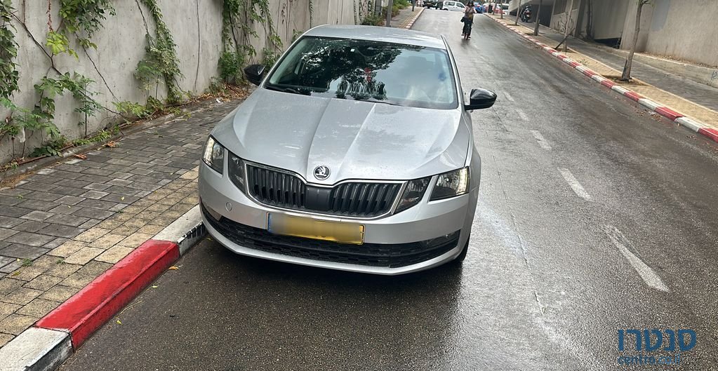 2020' Skoda Octavia סקודה אוקטביה photo #2