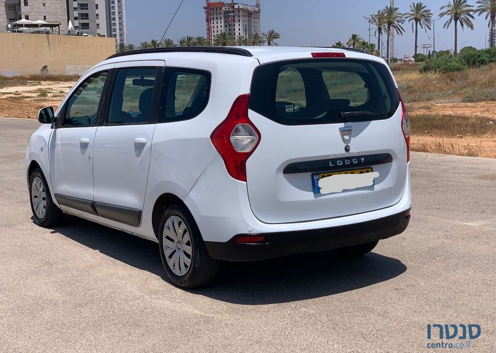 2015' Dacia Lodgy דאצ'יה לודג'י photo #4