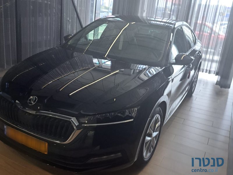 2023' Skoda Octavia סקודה אוקטביה photo #3