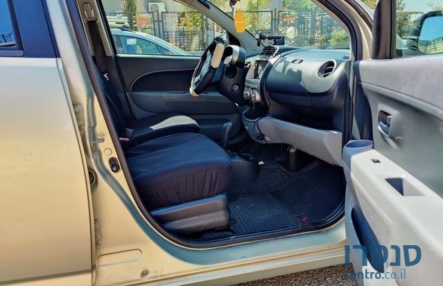 2008' Daihatsu Sirion דייהטסו סיריון photo #4