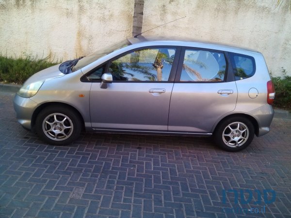 2006' Honda Jazz photo #1