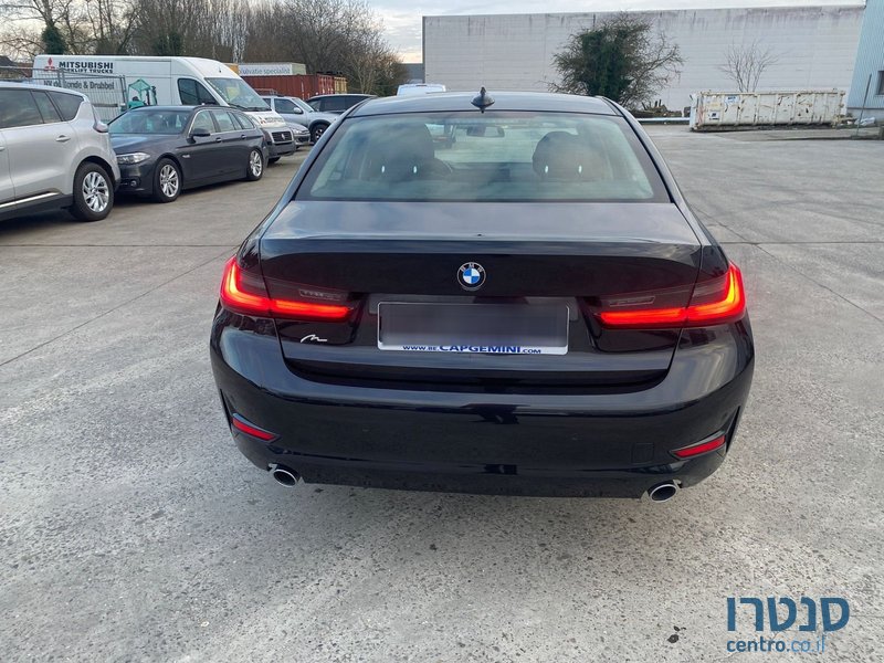 2019' BMW 318 d photo #5