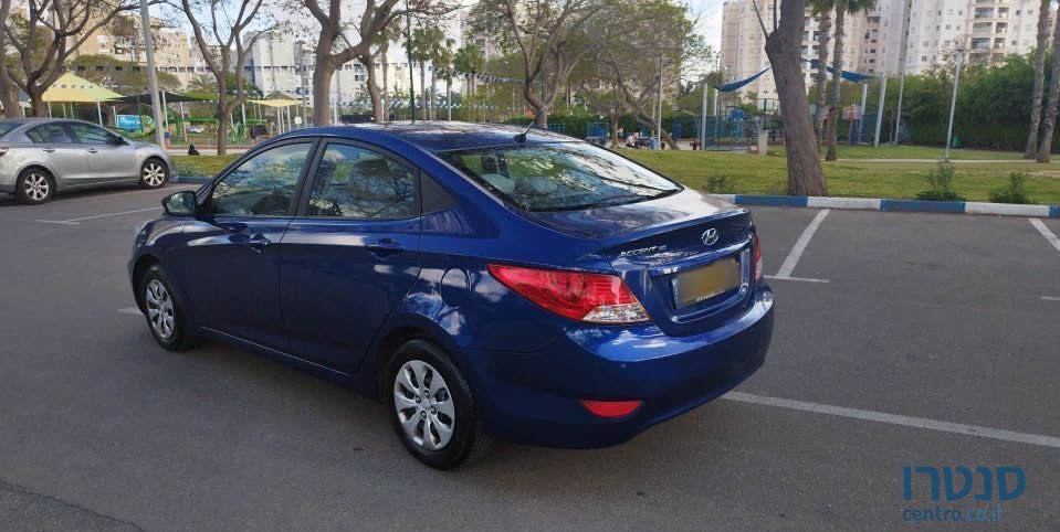 2017' Hyundai i25 יונדאי photo #3
