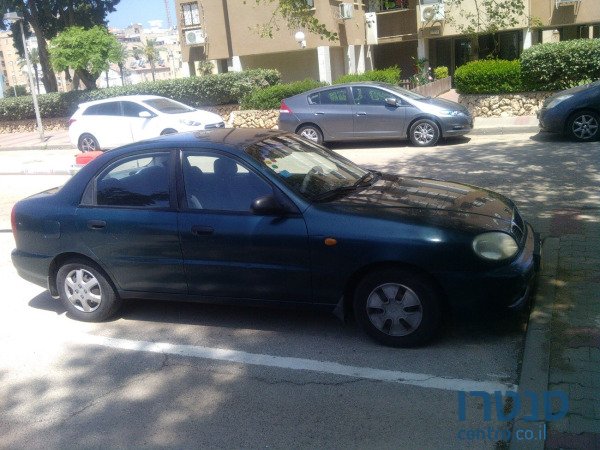 2001' Daewoo Lanos photo #3